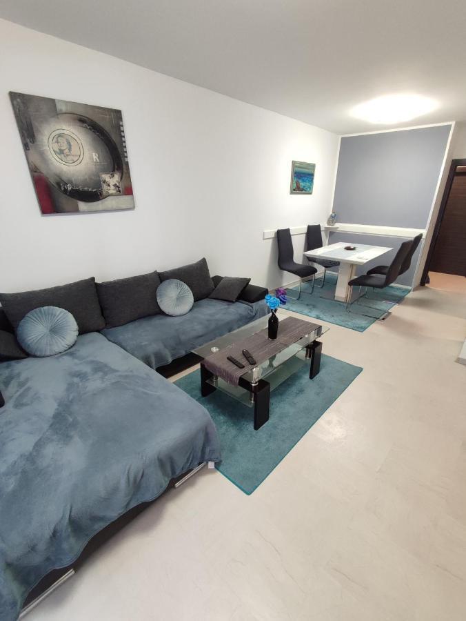 Apartment Tanja Porec Exterior photo